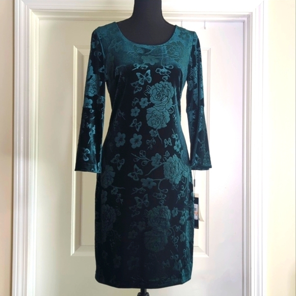 Karl Lagerfeld Floral & Butterfly Pine Green Velvet Bell Sleeve Midi Dress 2 - Picture 5 of 13